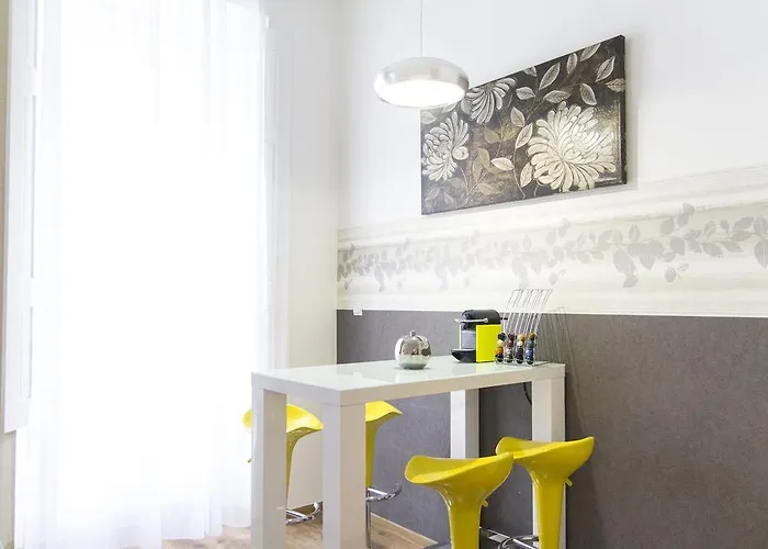 Luxury 2br By The Synagogue *