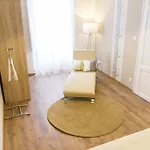 Διαμέρισμα Luxury 2br By The Synagogue