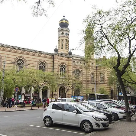 Luxury 2br By The Synagogue Apartamento Budapeste